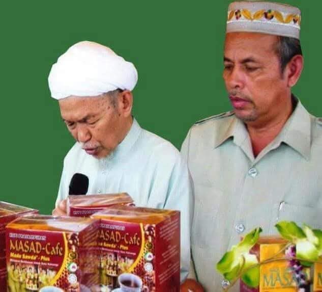 Tokoh ulama' membaca dengan produk MASAD Cafe