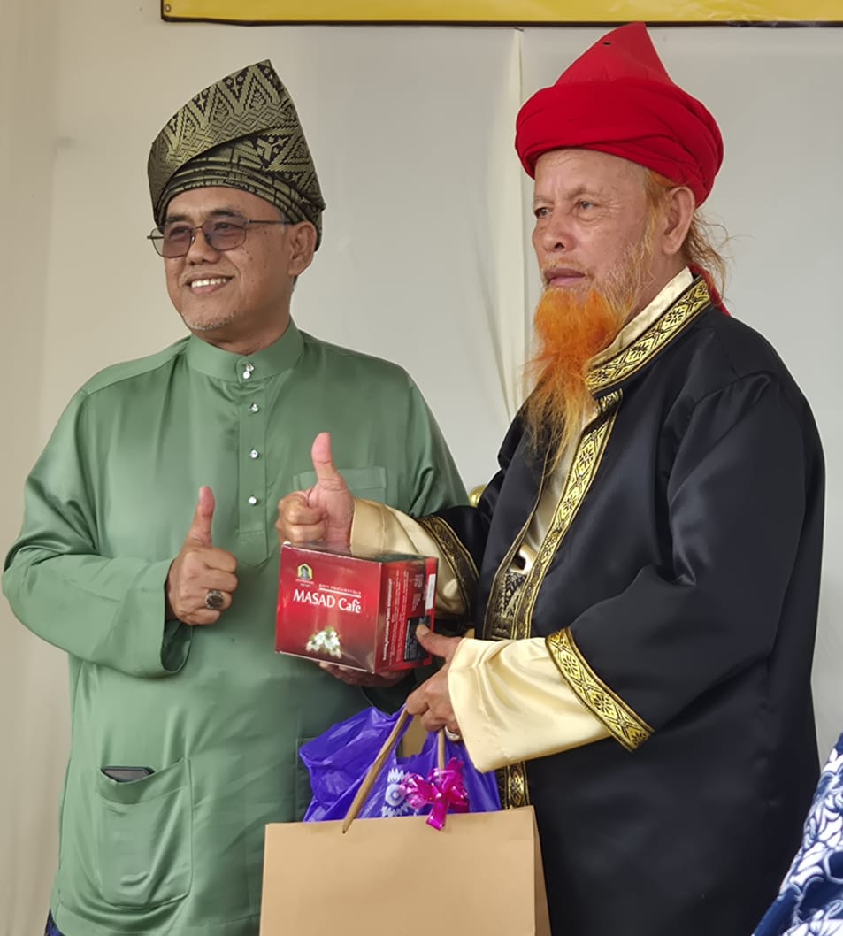 Penyerahan MASAD Cafe kepada tetamu istimewa